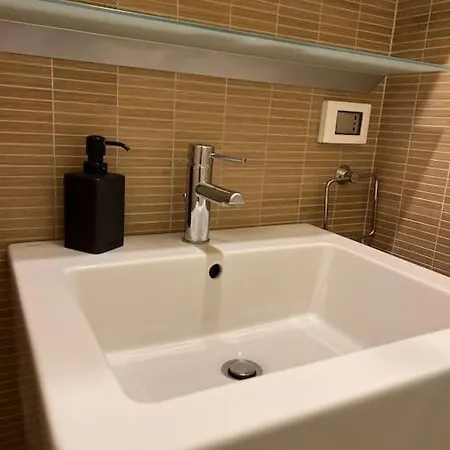 Center Apartment *